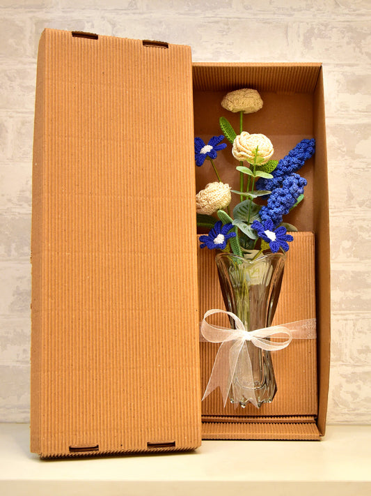 Springtime Delight: Crochet Daisy Hyacinth Bouquet to Brighten Your Space