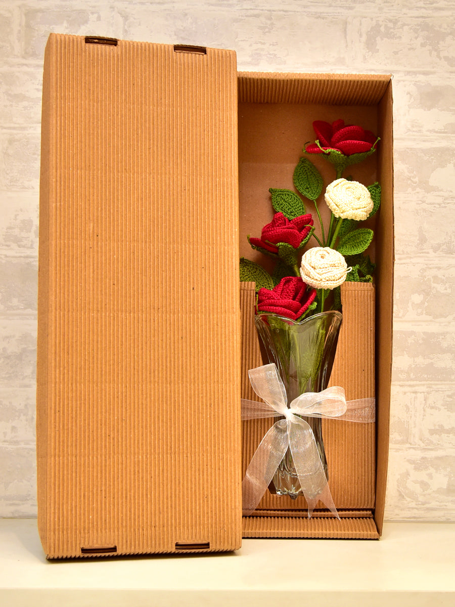 Timeless Elegance: Crochet Rose Bouquet