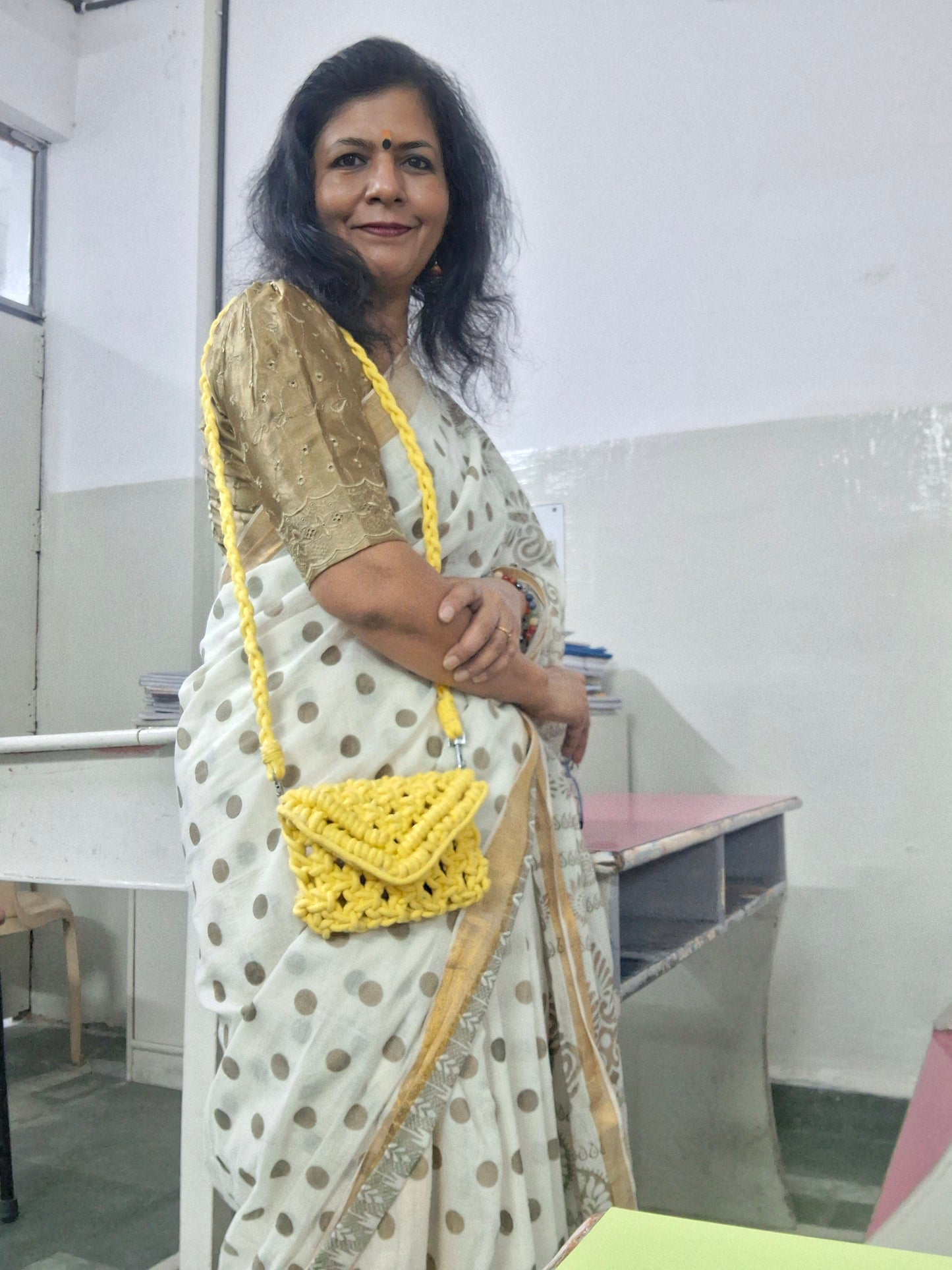 Macrame handbag/sling bag