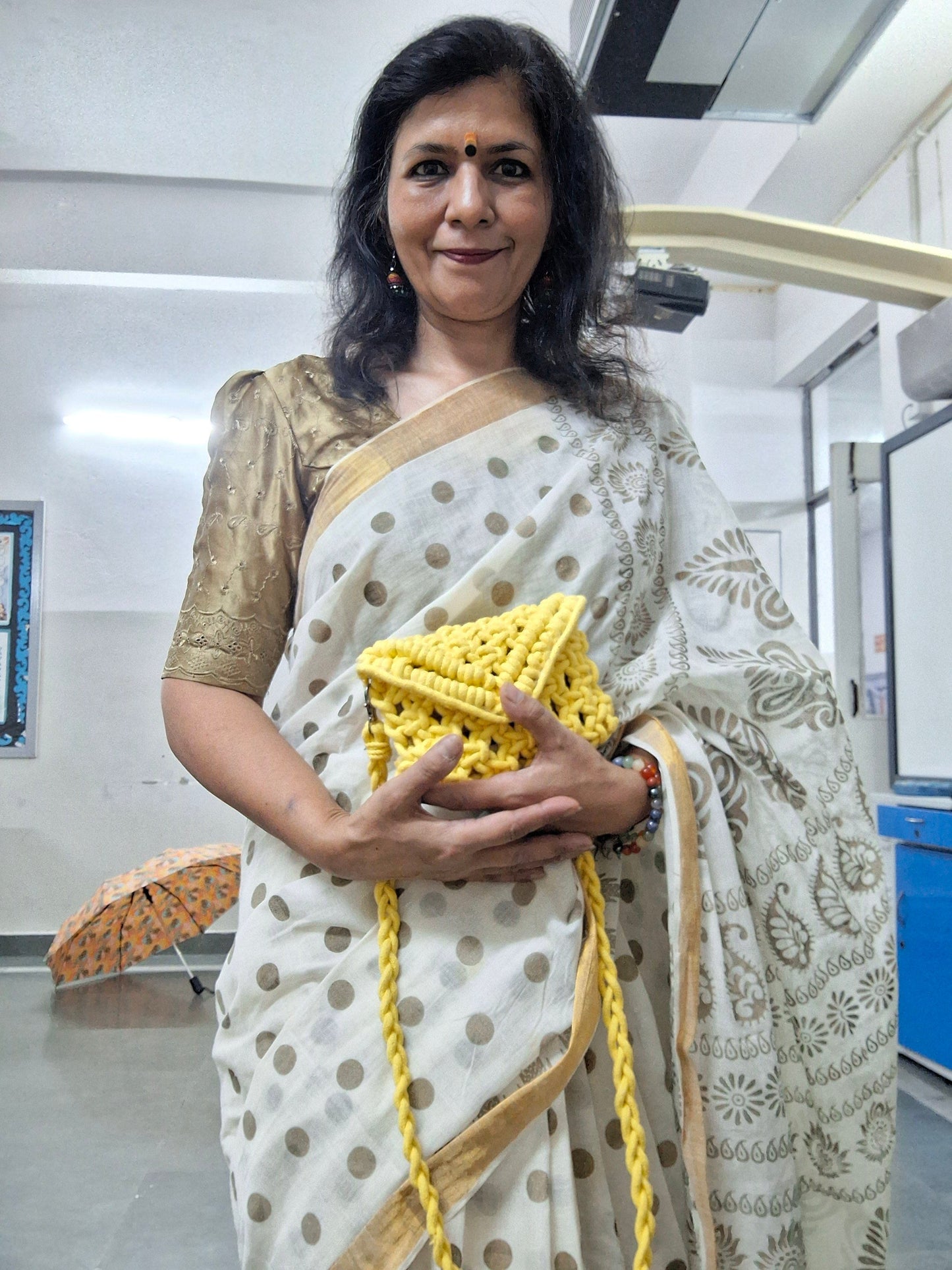 Macrame handbag/sling bag