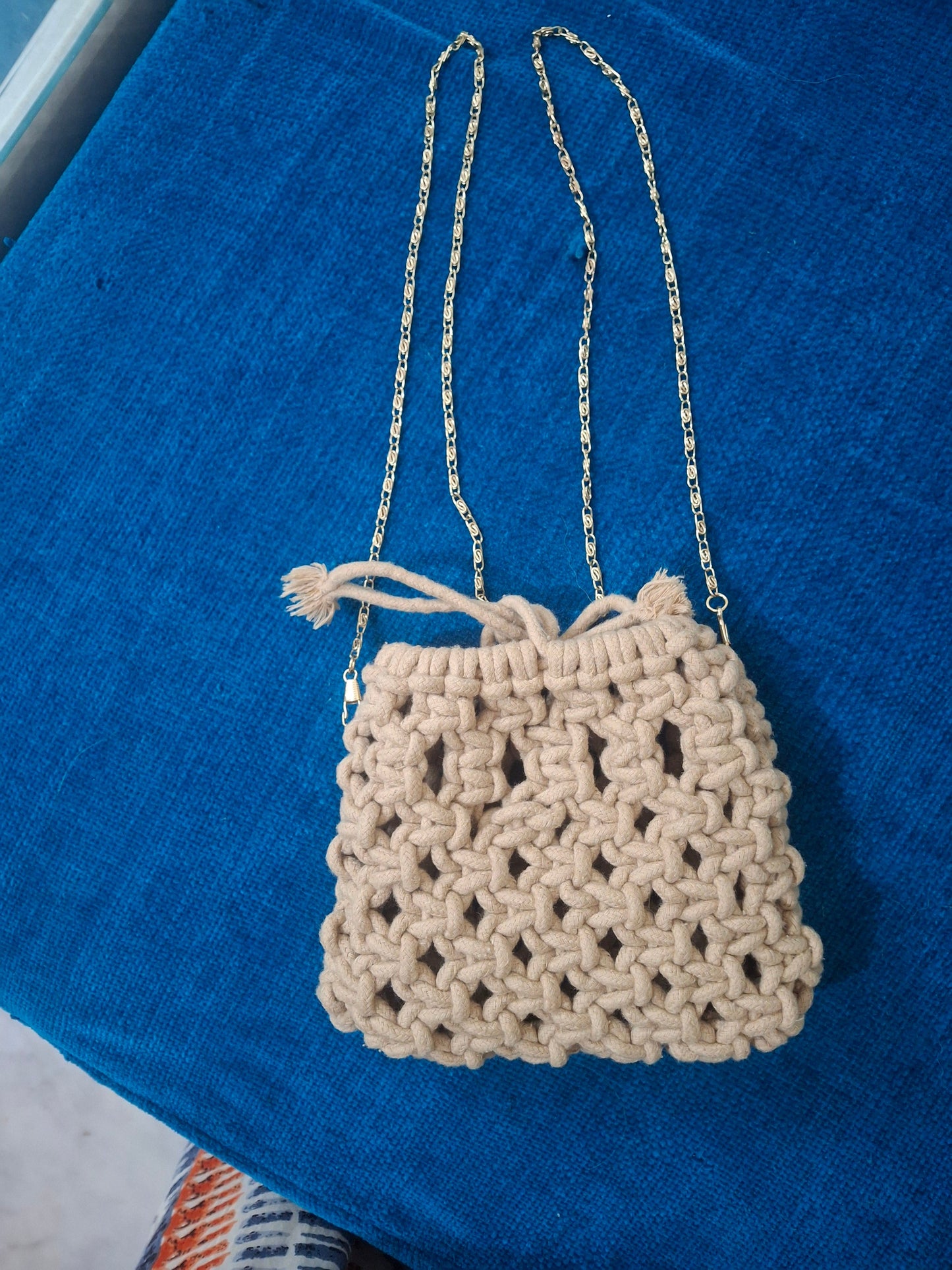 Macrame handbag/sling bag