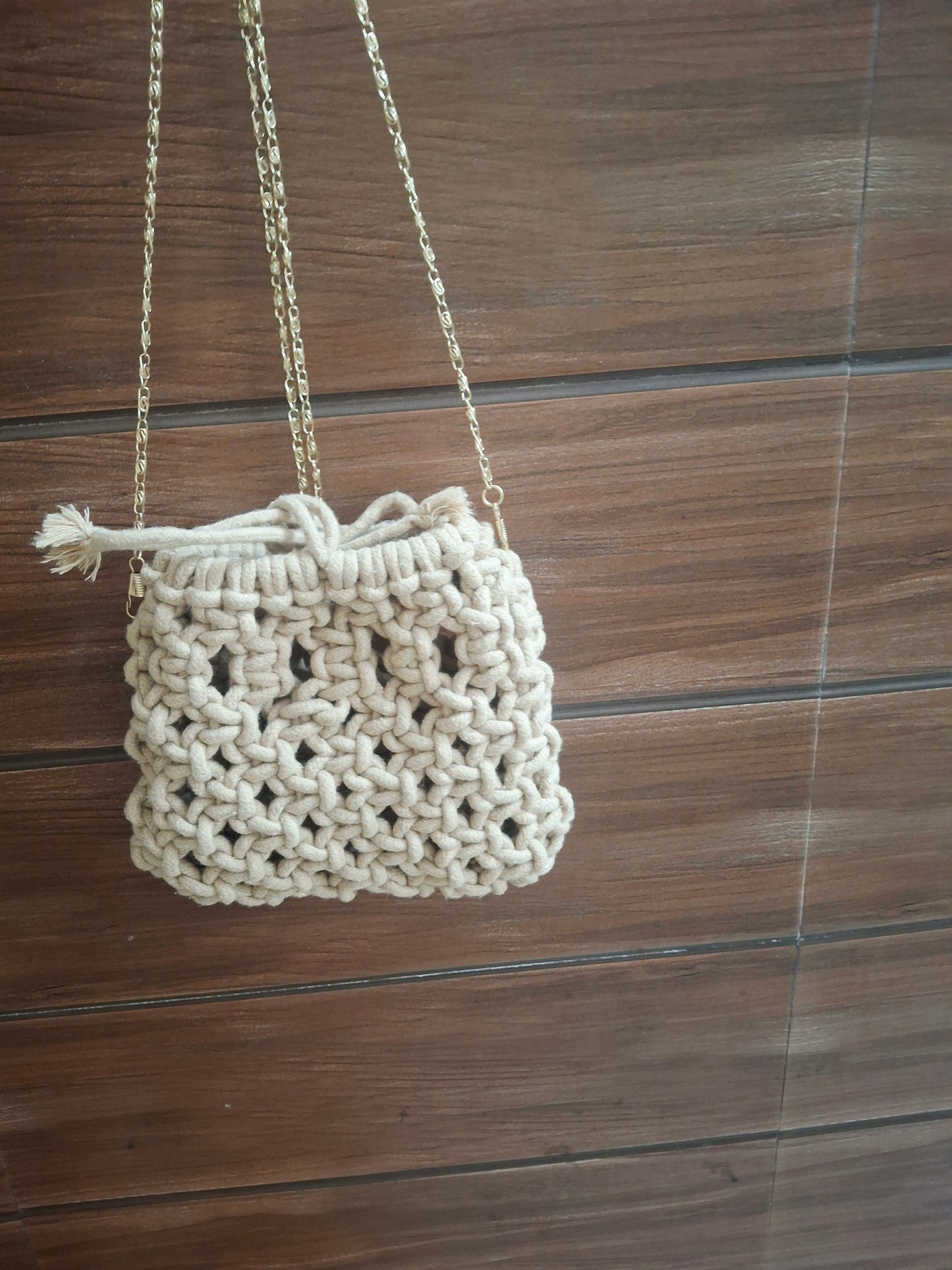 Macrame handbag/sling bag