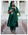 Dark green suit - Hunar Hatti