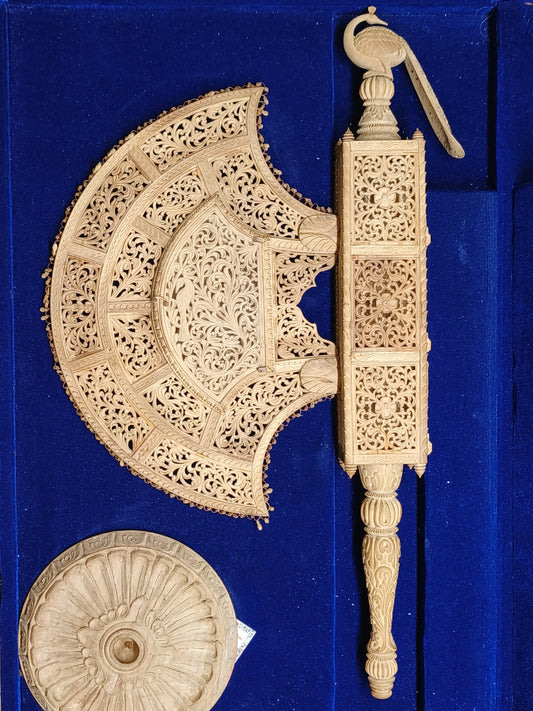 Sandalwood Krishna Pankhi - Hunar Hatti