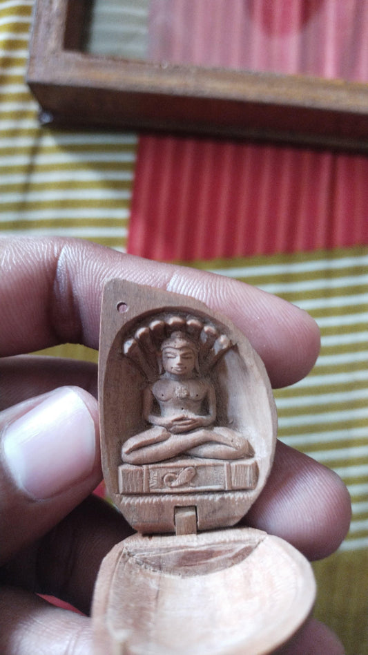 Sandalwood Carved Almond (Badam) - Hunar Hatti