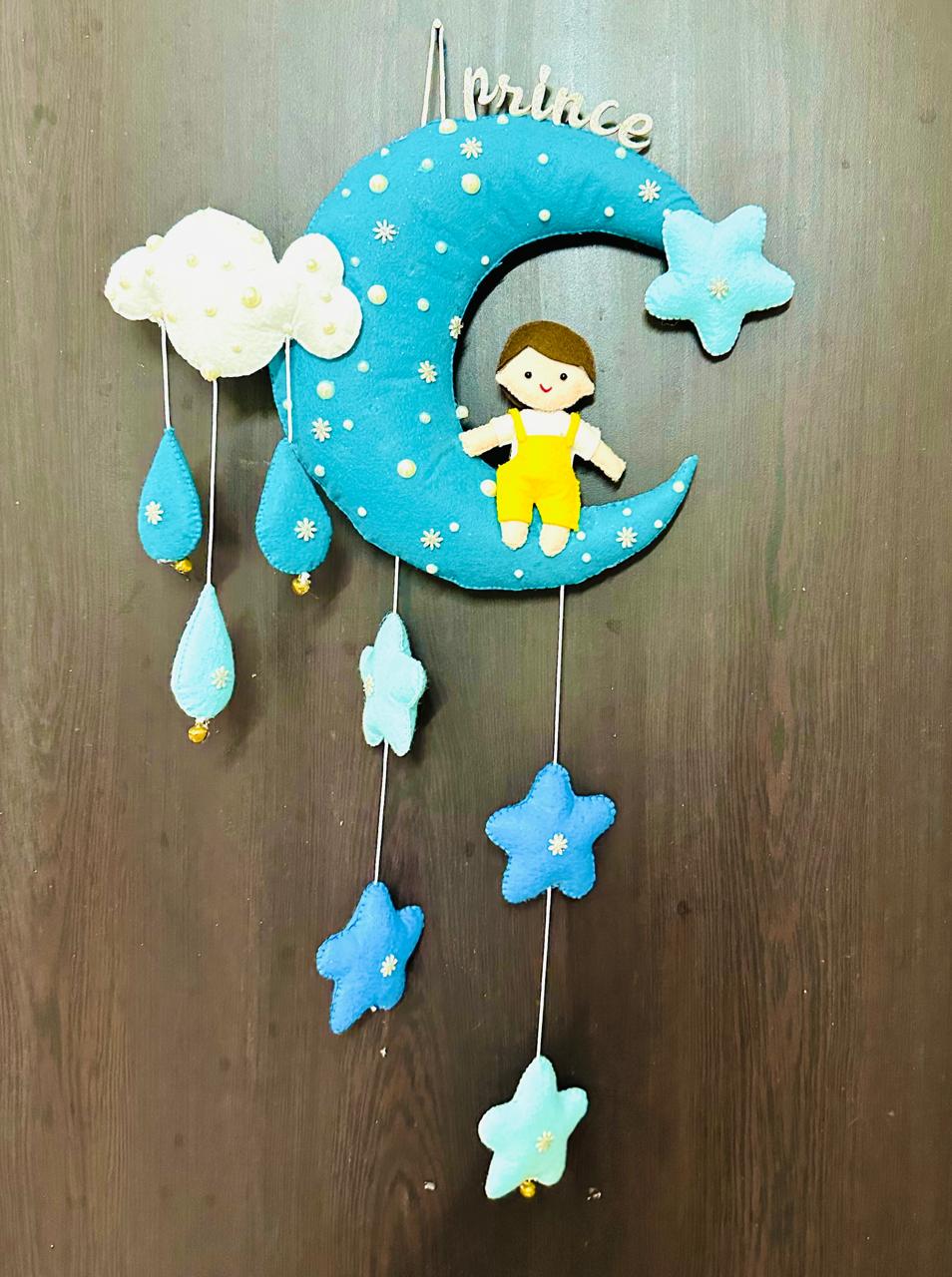 Kids hanging -Boy/Girl on Moon (BLUE)