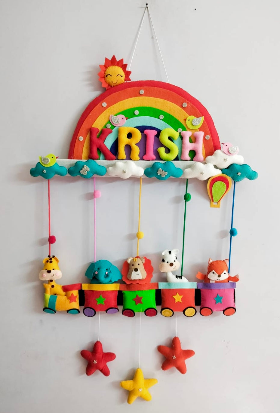 Kids hanging -Animal Train (Single Name)