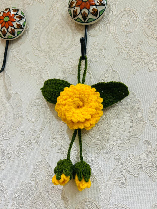 Crochet car charm/mini wall hanging - Hunar Hatti