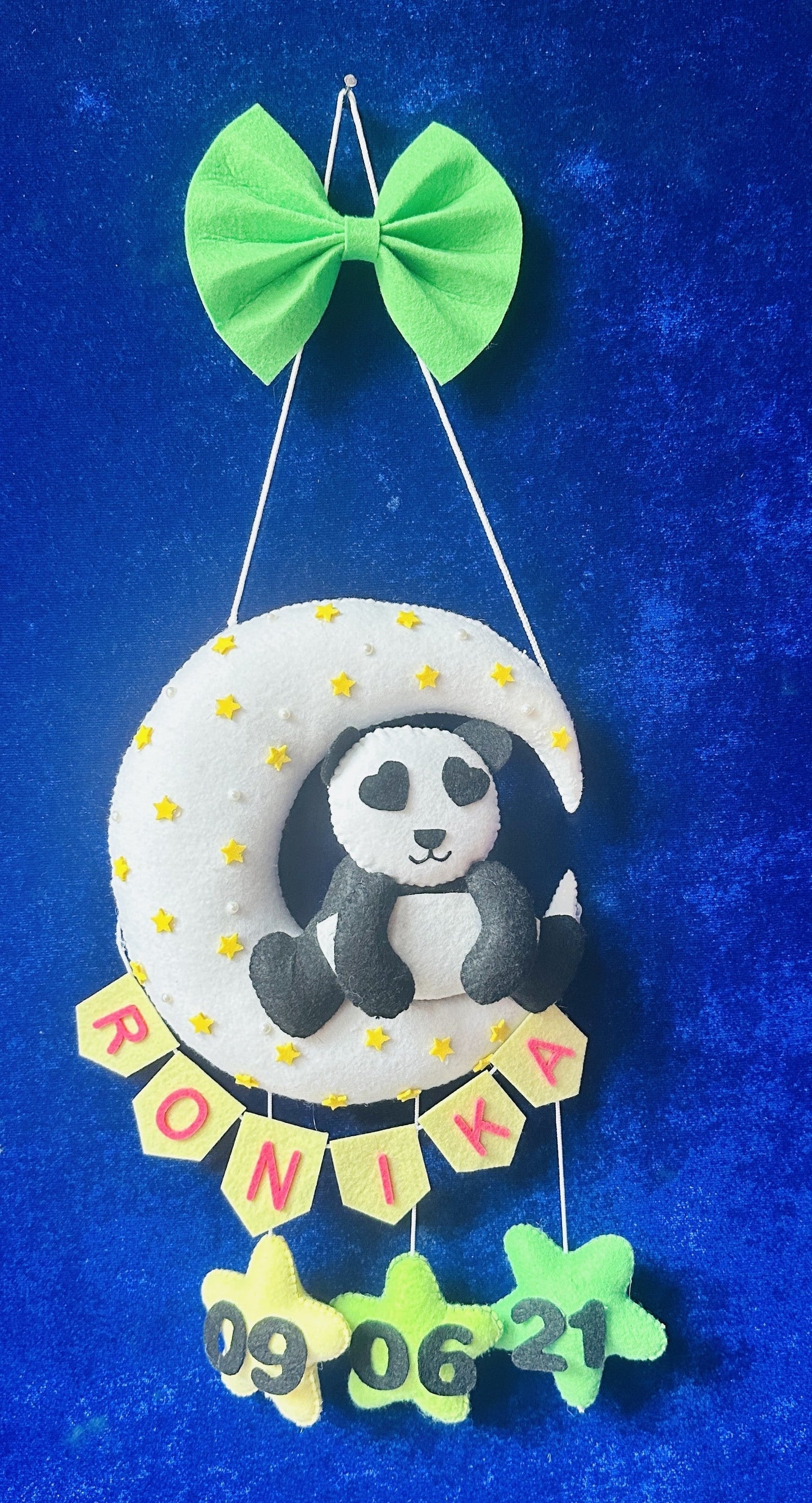 Kids hanging -Animals on Moon