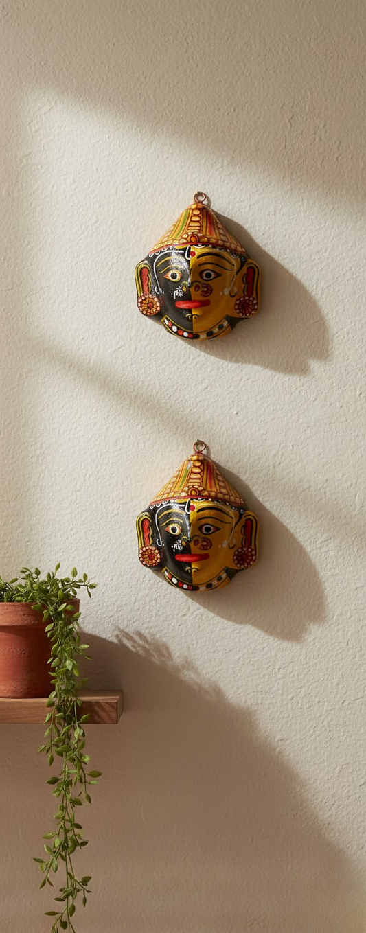 Authentic Hand-Painted Raghurajpur Pattachitra Mask – Traditional Odisha Papier-Mâché Wall Art