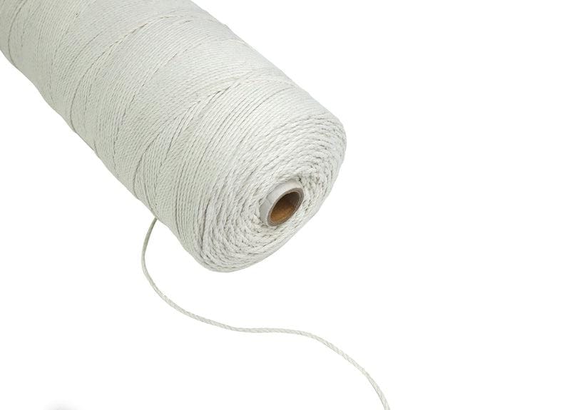 Macrame bag with wooden handle