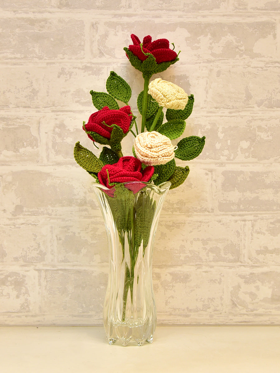 Timeless Elegance: Crochet Rose Bouquet