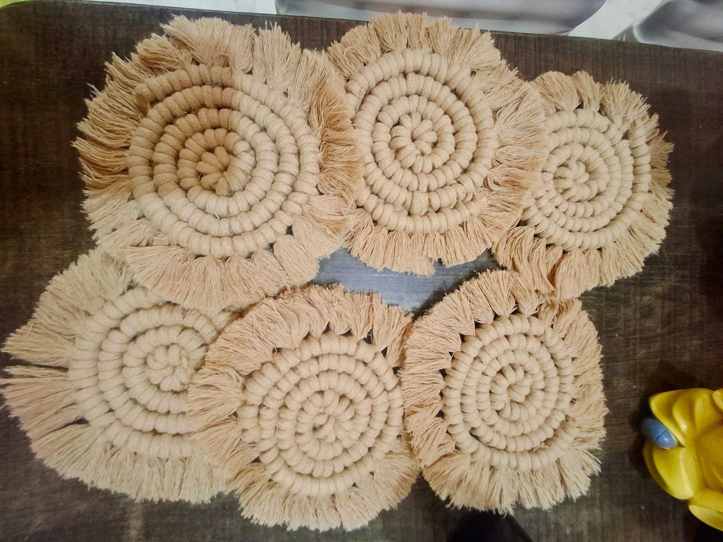 macrame-coasters