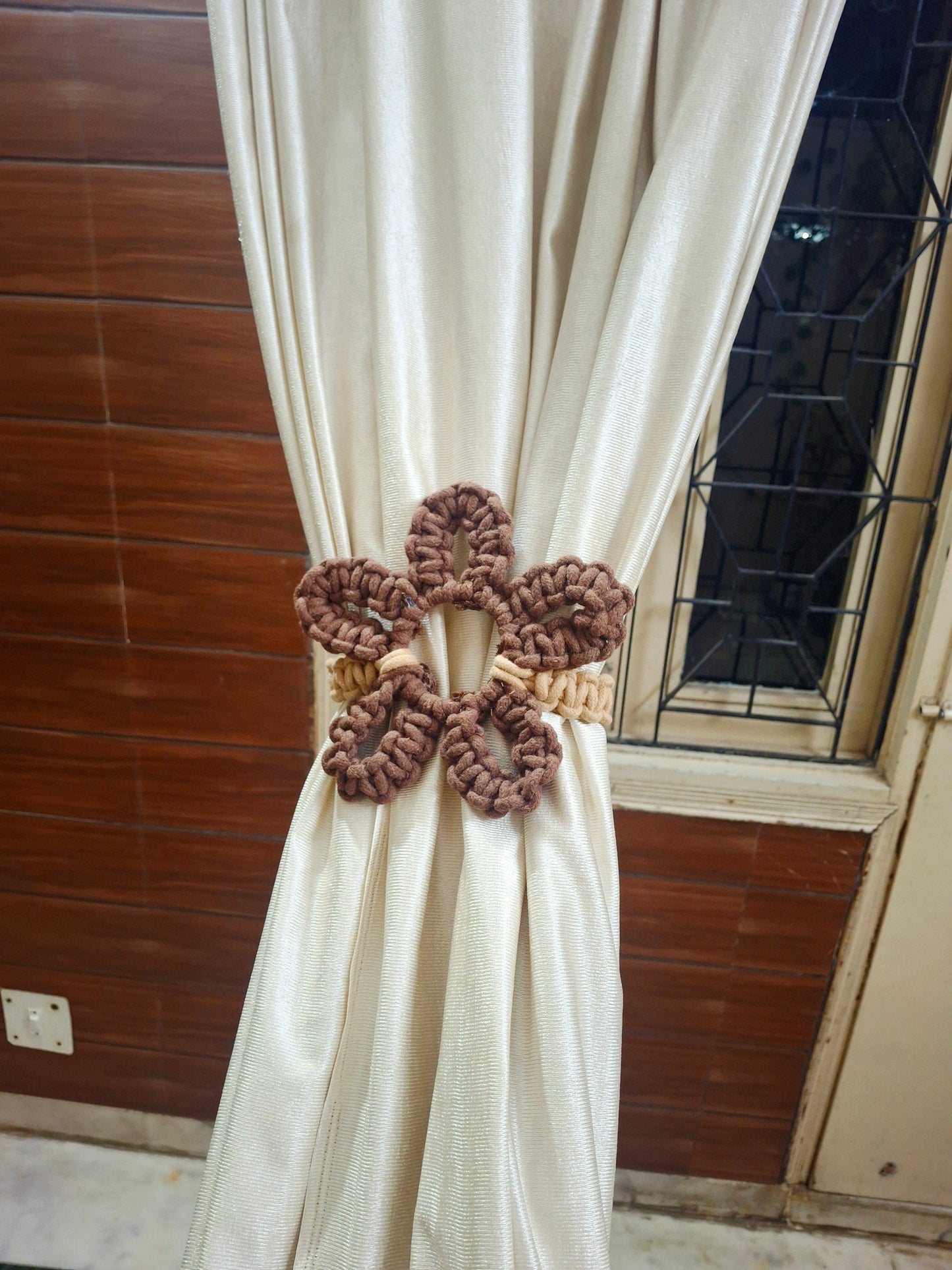 Macrame-Curtain ties