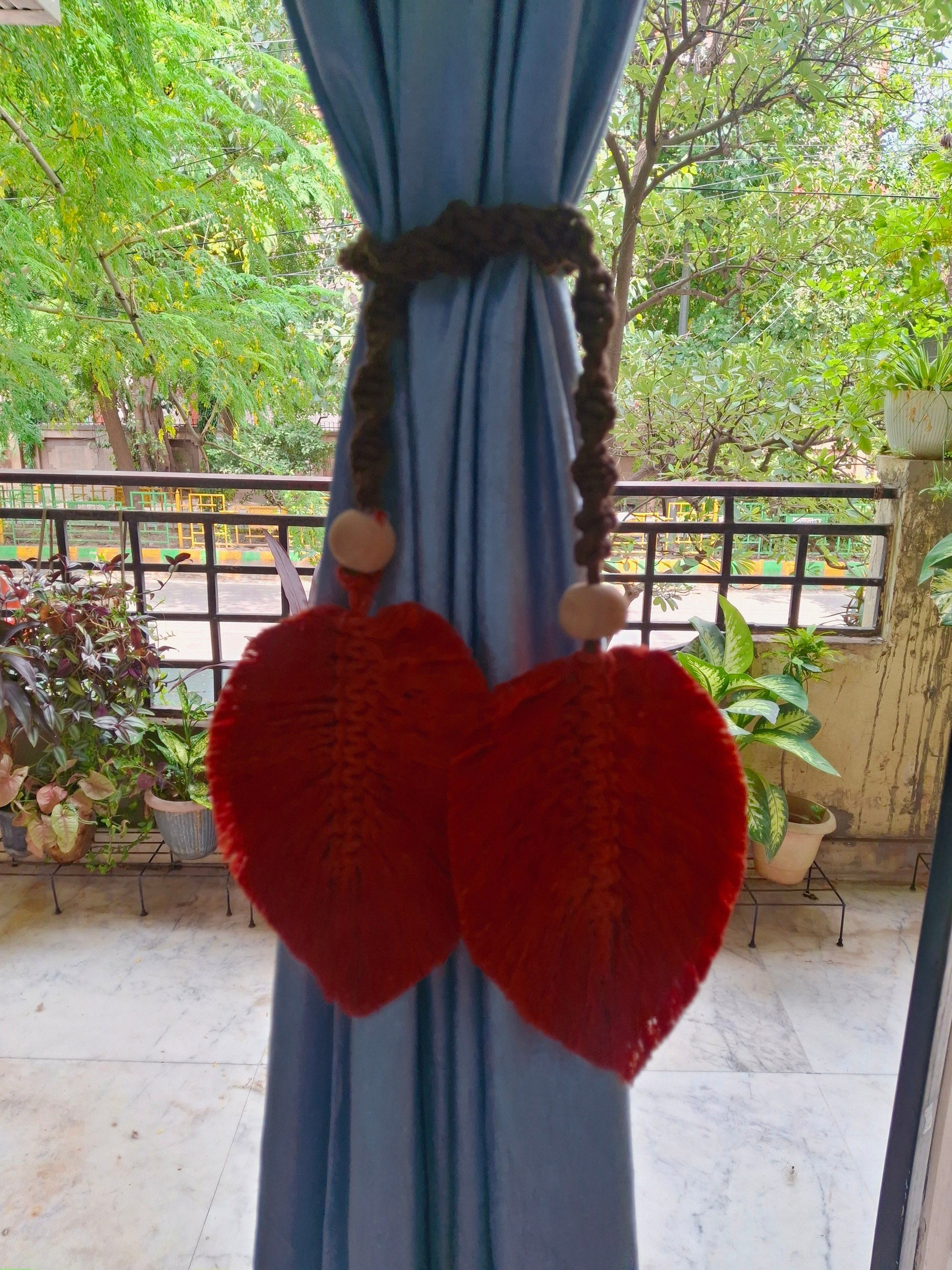 Macrame-Leaf Curtain ties - Hunar Hatti