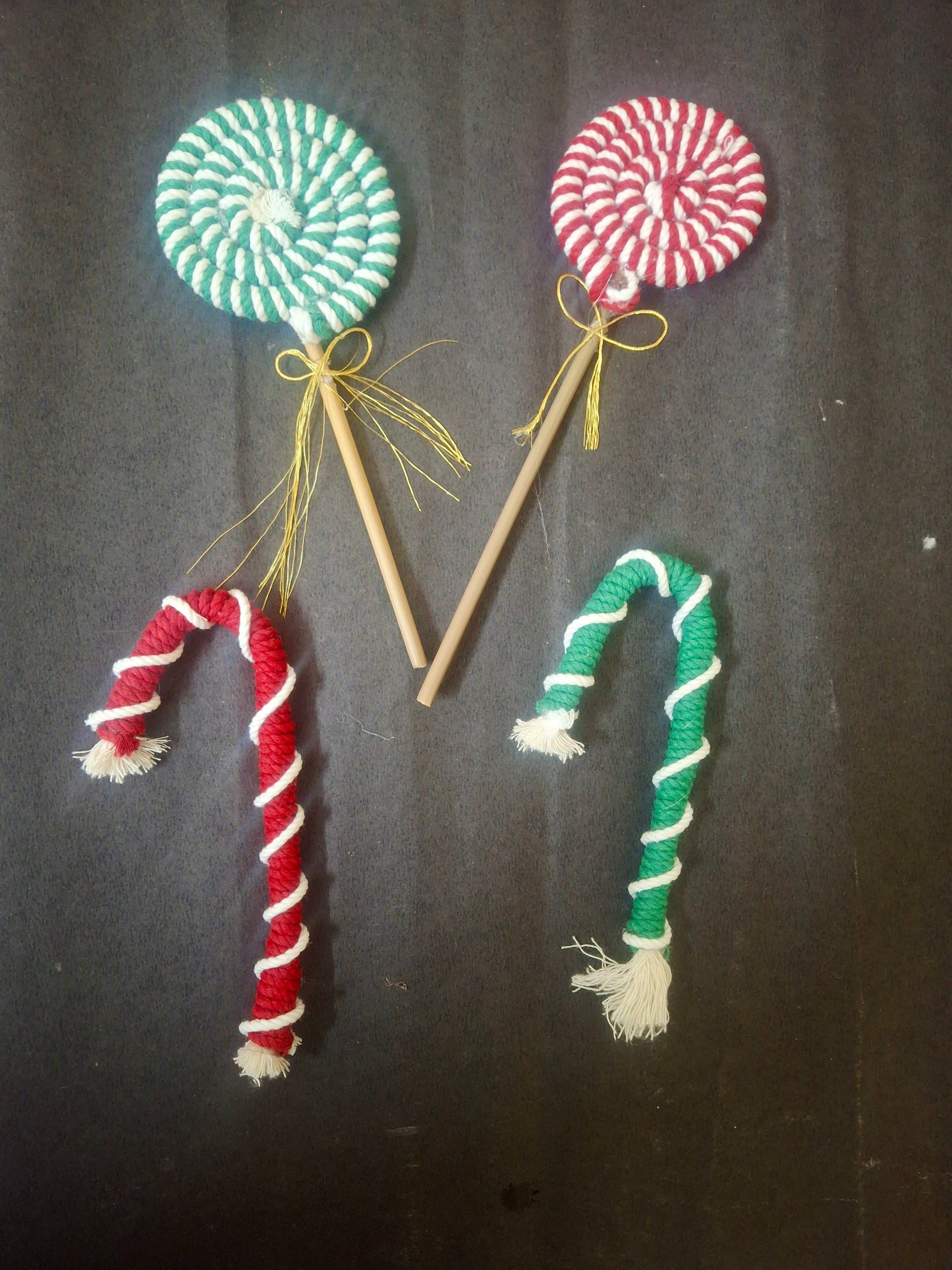 Macrame christmas ornaments - Hunar Hatti