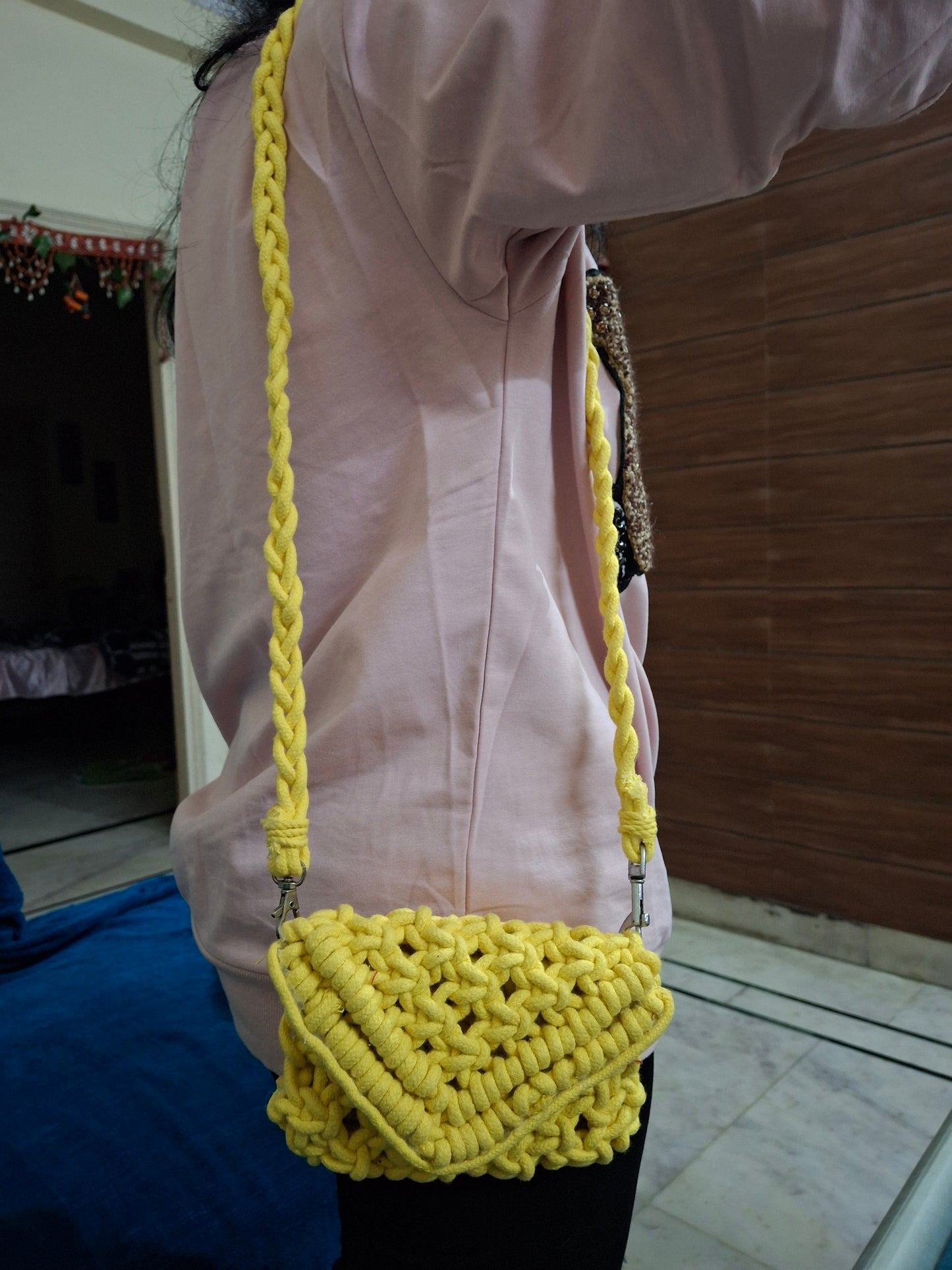 Macrame handbag/sling bag
