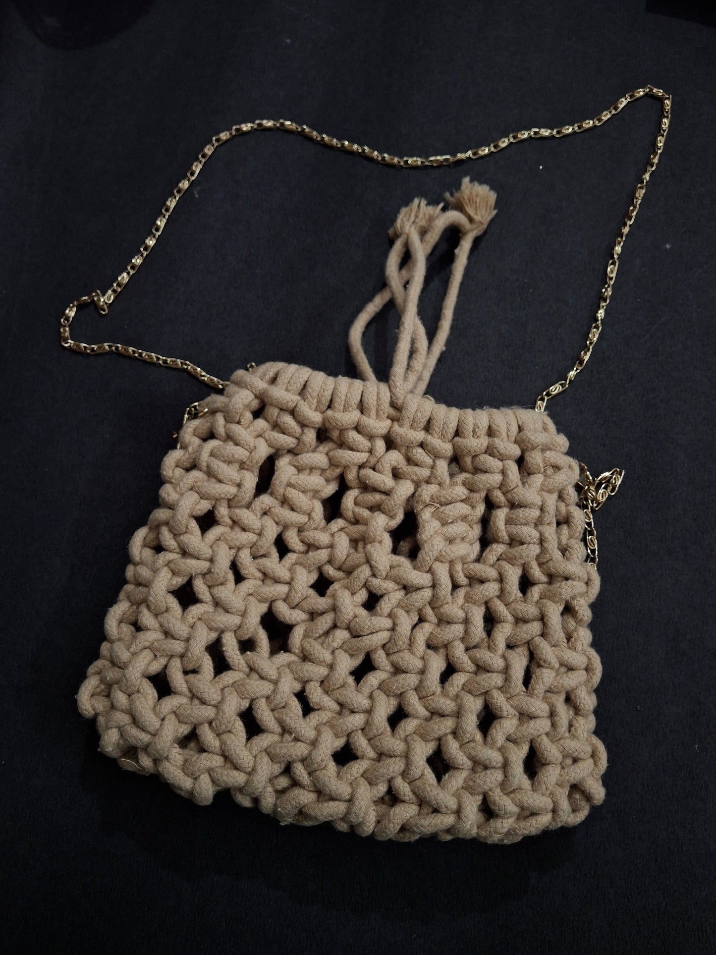 Macrame handbag/sling bag