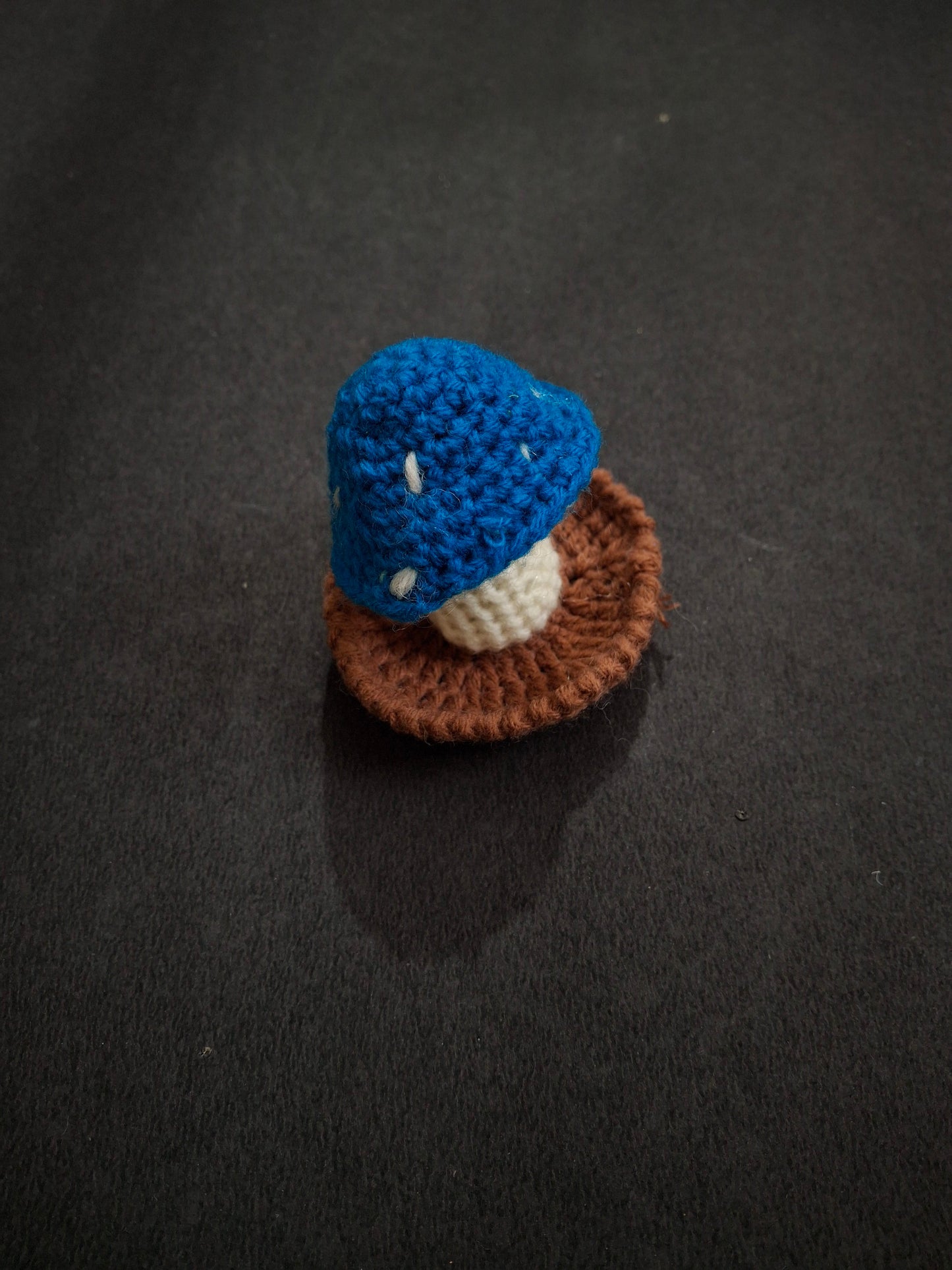 Crochet jewellery holder