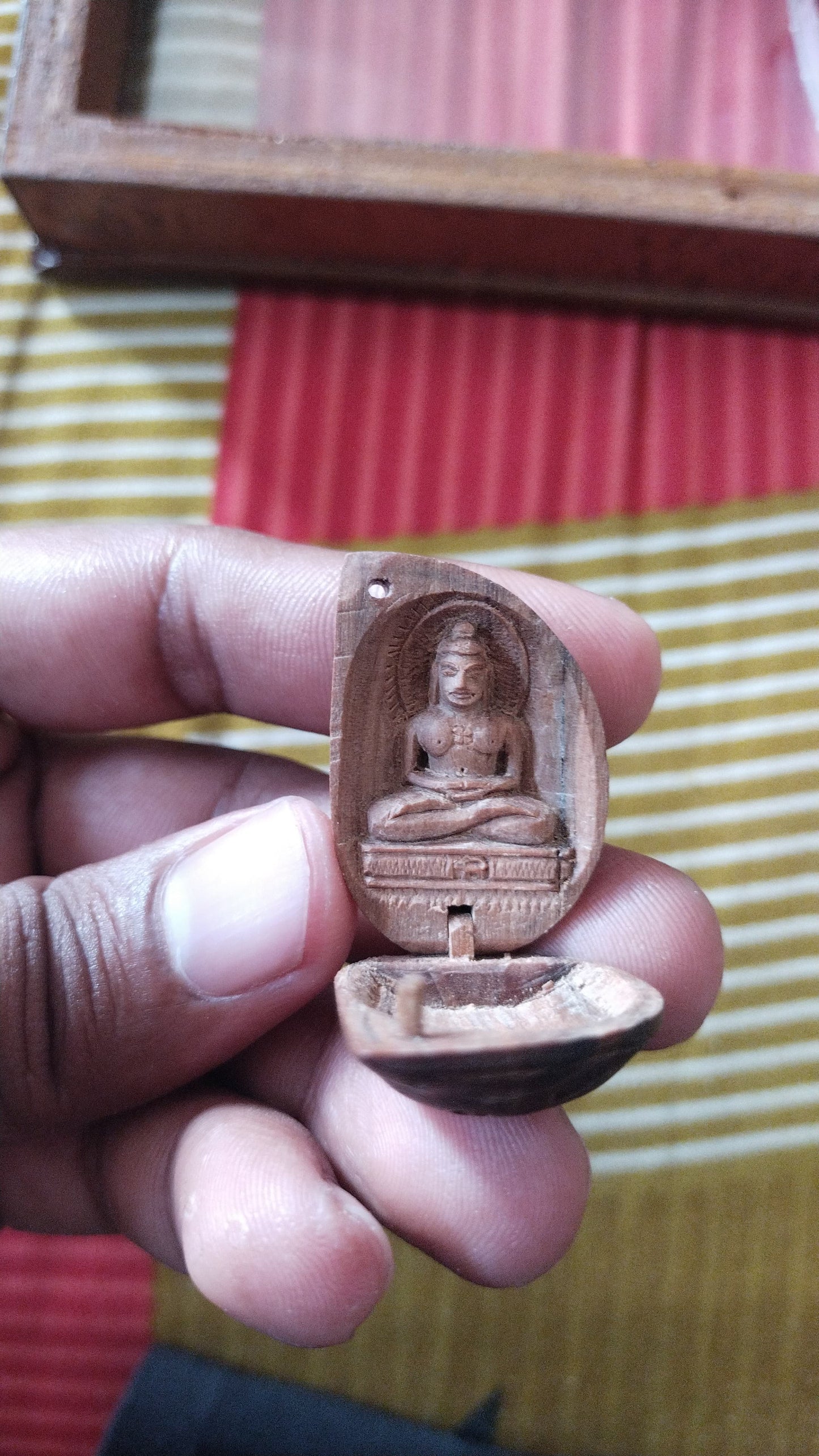 Sandalwood Carved Almond (Badam)