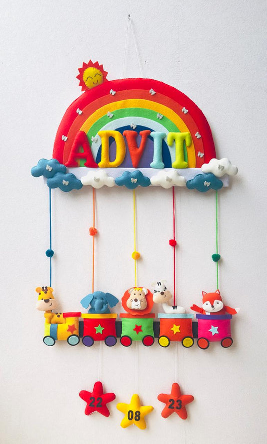 Kids hanging -Animal Train (Single Name)