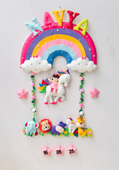 Kids hanging -Girl on Unicorn (Rainbow)