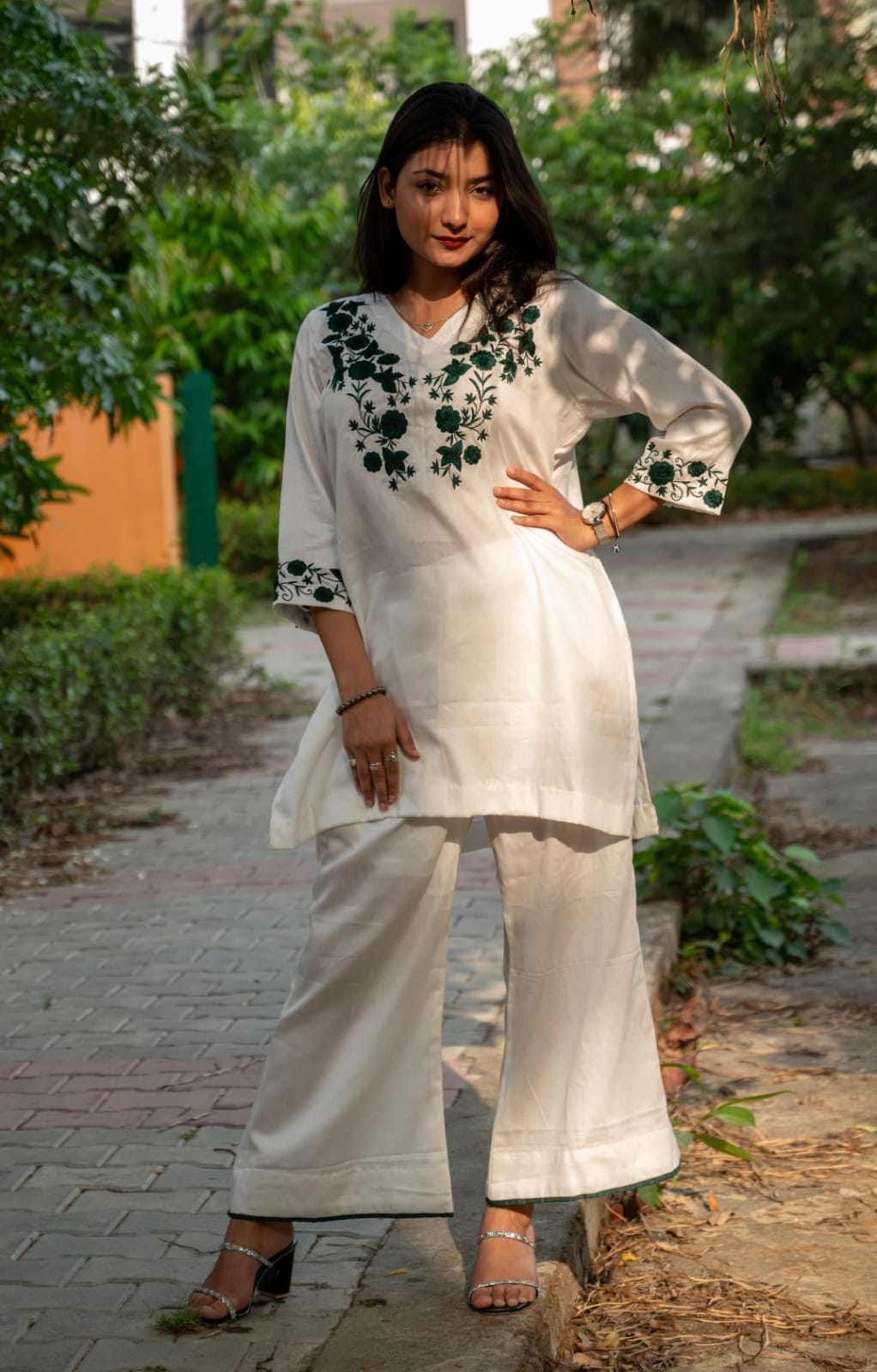 Hand embroidered Aari work Co-ord set