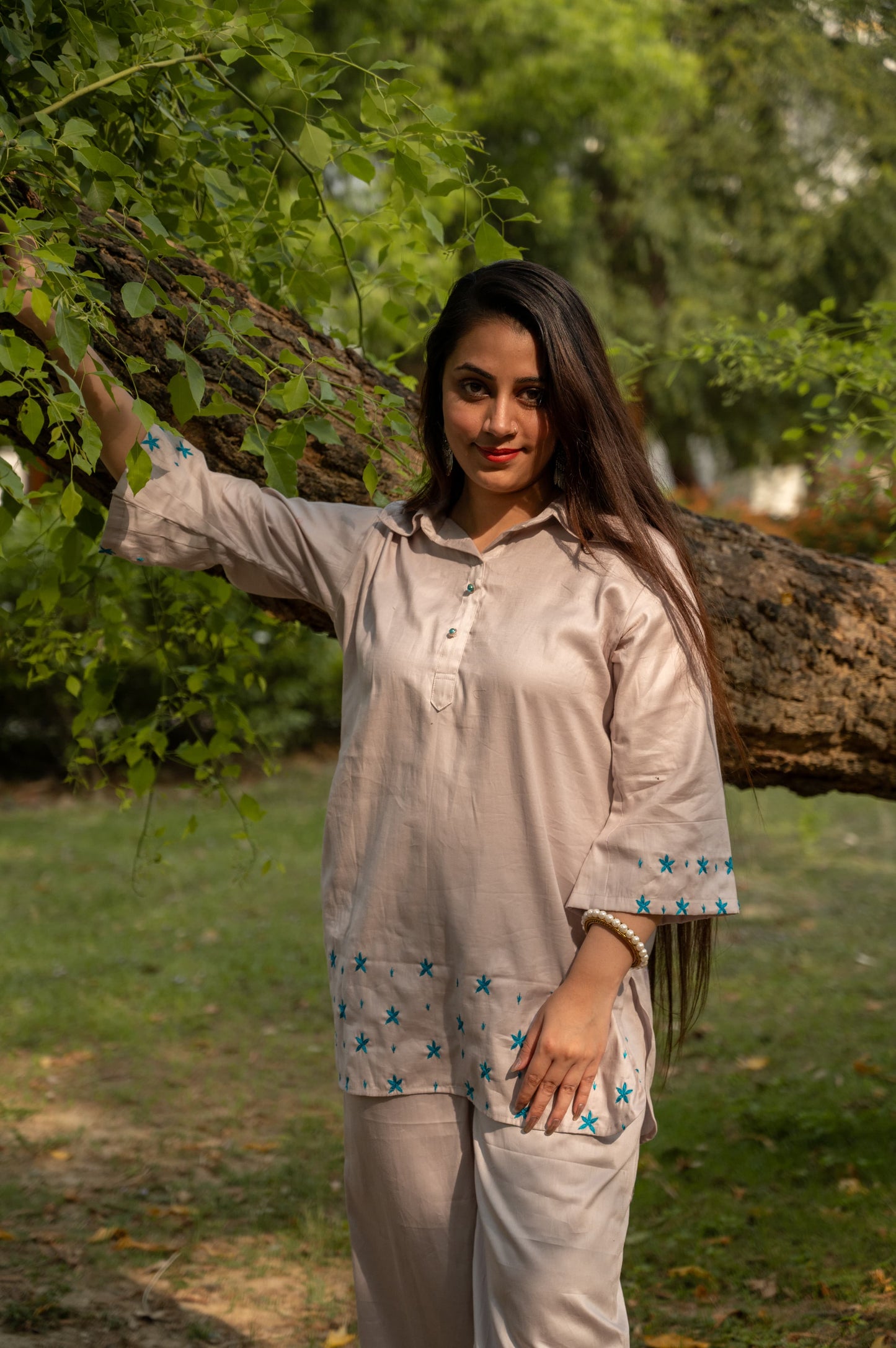 Hand embroidered Aari work Co-ord set