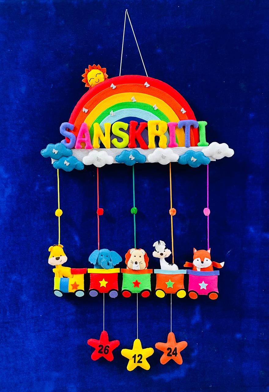 Kids hanging -Animal Train (Single Name)