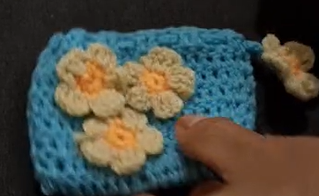 Crochet earpods/ bag charms