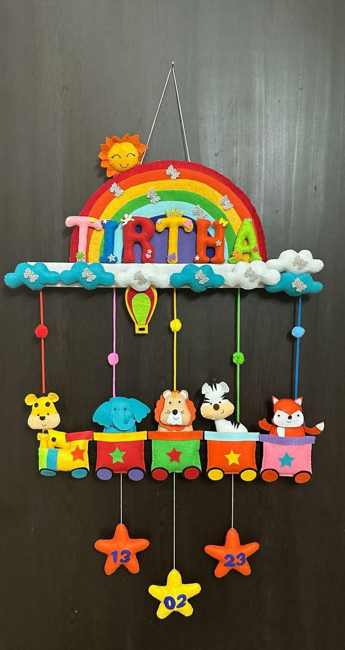 Kids hanging -Animal Train (Single Name)