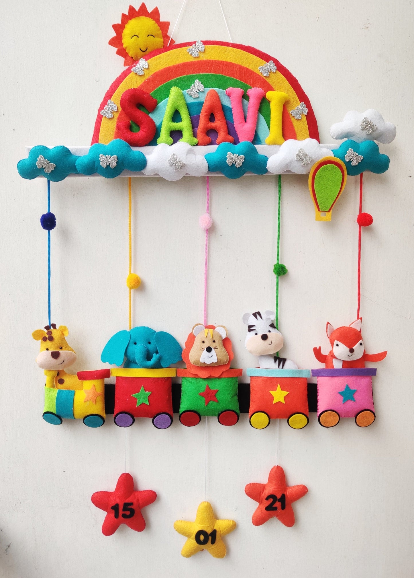 Kids hanging -Animal Train (Single Name)