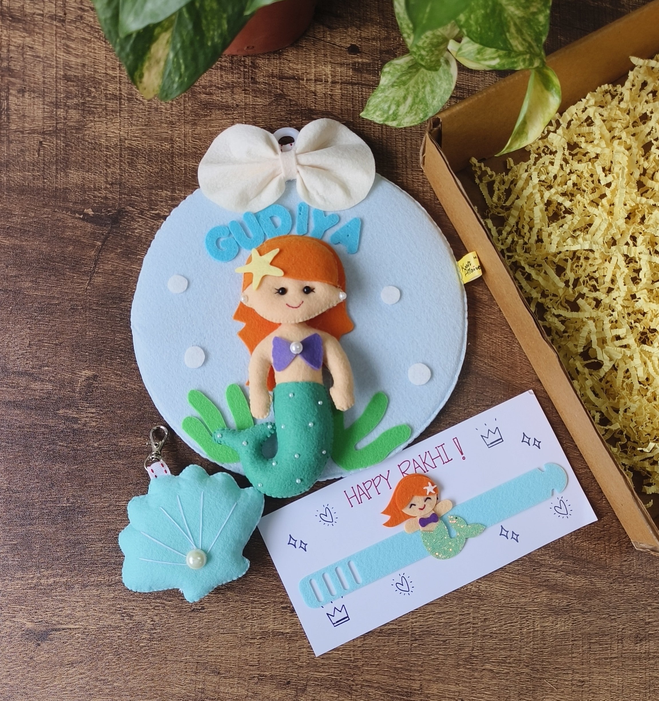Kids hanging -Mermaid Rakhi Hamper – Hunar Hatti