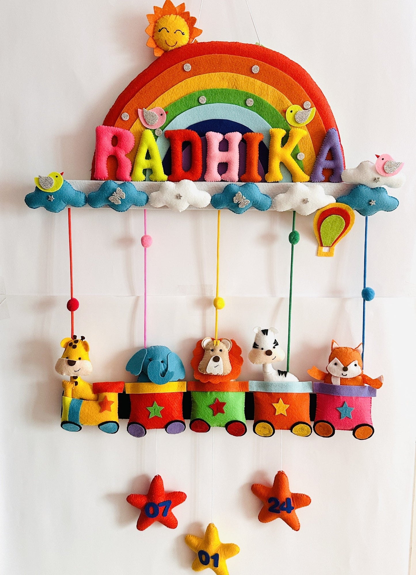 Kids hanging -Animal Train (Single Name)