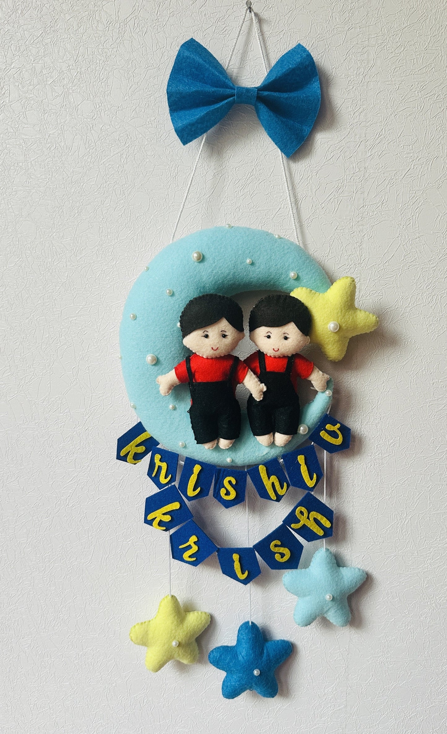 Kids hanging -SIblings on Moon