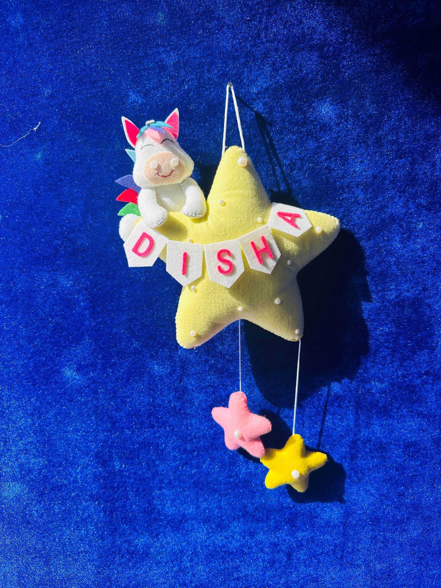 Kids hanging -Big stars