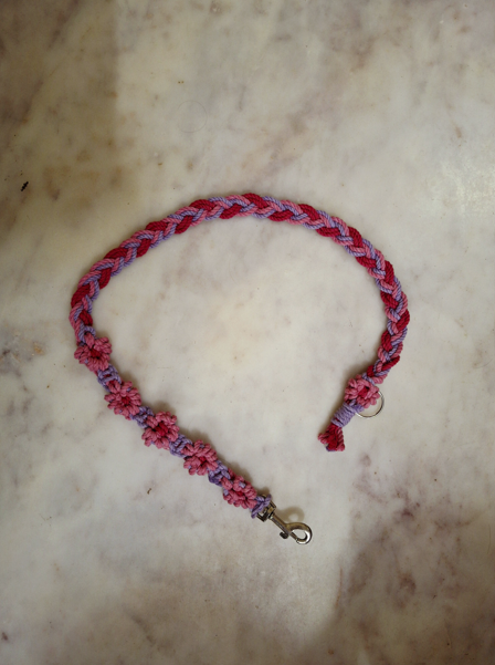 macrame-phone lanyard