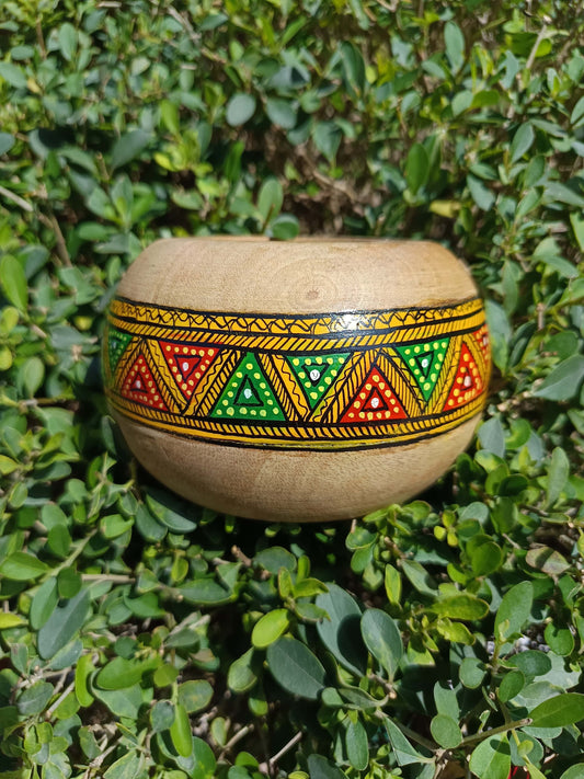 Phad-Candle holder Phad:  interplay of life and power