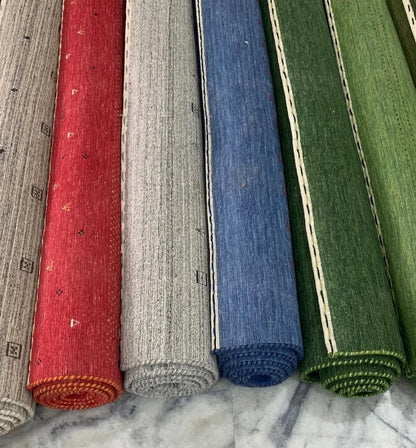Plain Hand loom knotted carpets - Hunar Hatti